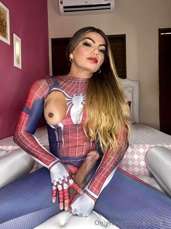 Onlyfans 👉 @paulalopes013 look at this Brazilian Trans frien..