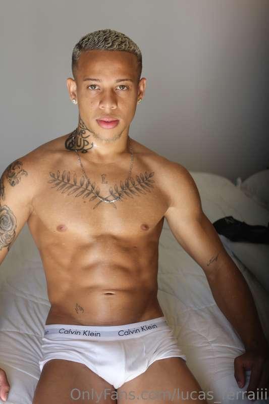 @lucas_ferraiii