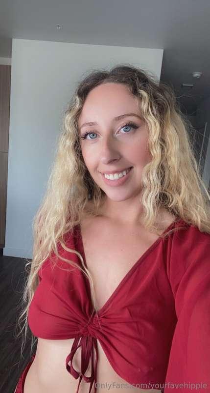 Let’s have some fun ☺️ do you like piercings?