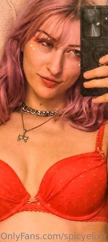 How I look at myself after a night out 🥂😈