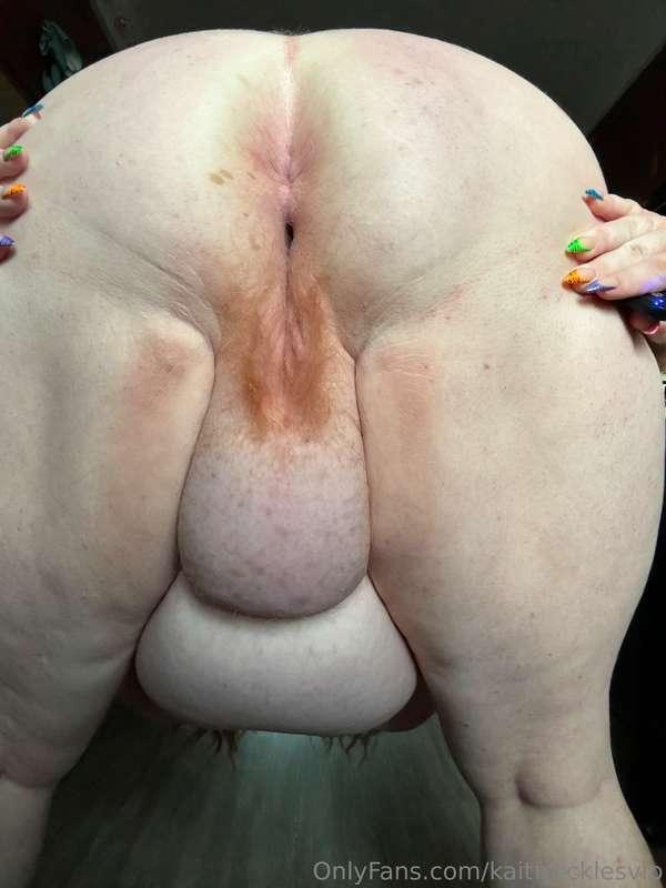 happy fupa friday babes 😇 