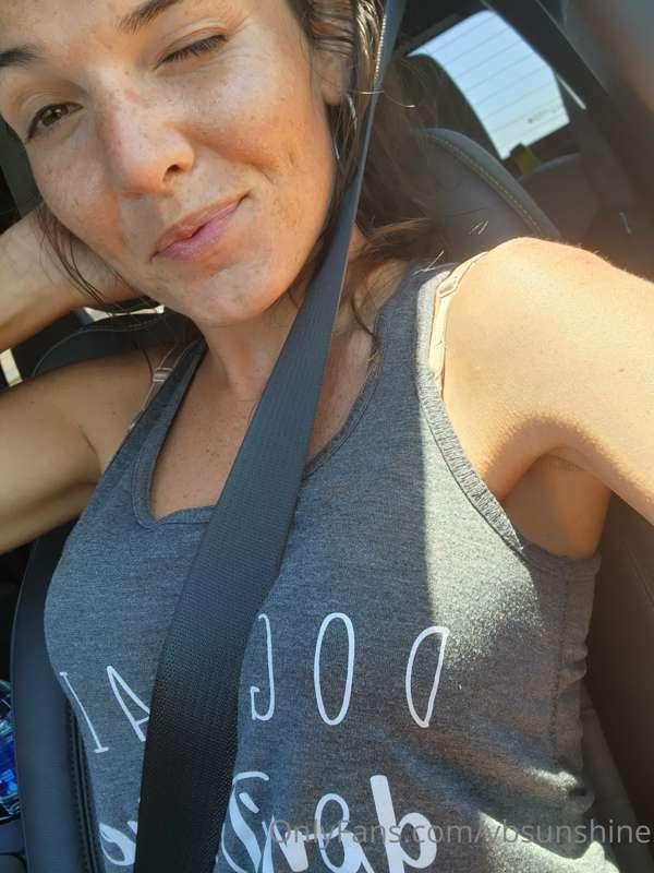 Shotgun rider on a Friday eve! 😋