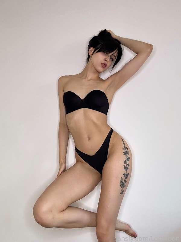 lorimoon image #1