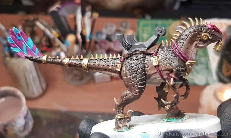 Hes finished! Only took a day and a half! 🤯   Hes so pretty!..