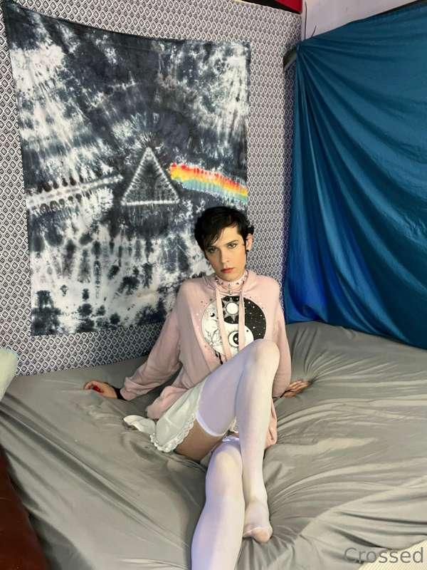 princesscrossed image #3