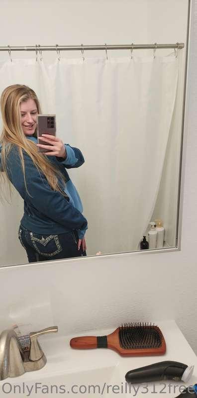 Dm me for vid calls & more!