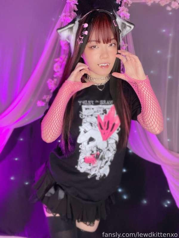lewdkittenxo image #3