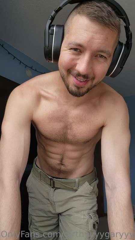 Lemme pick you up and pound your sweet juicy ass 😈😈😈
