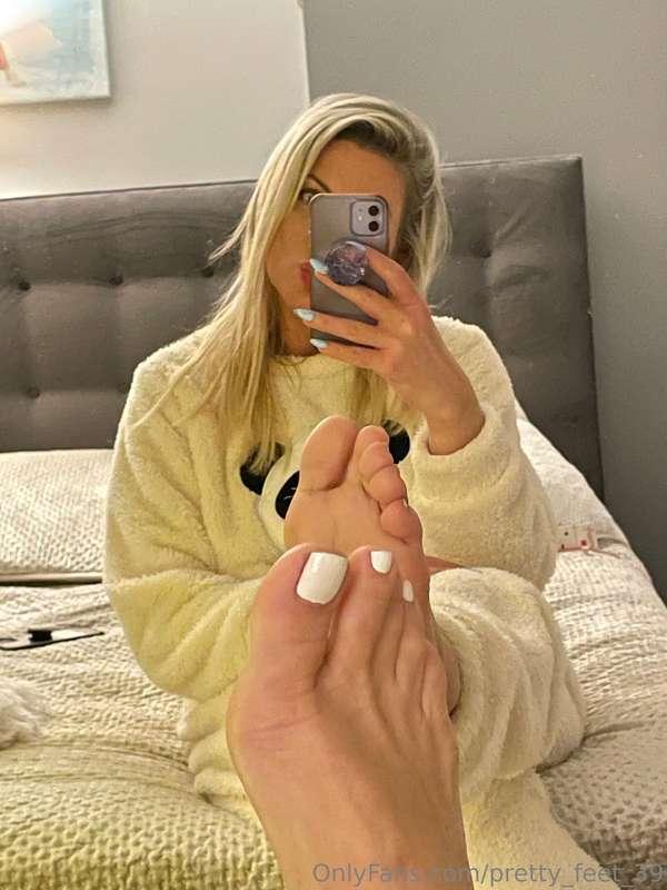 pretty_feet_39 image #1