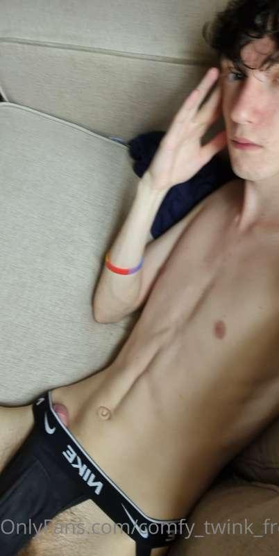 Who wants to fuck me in this position?