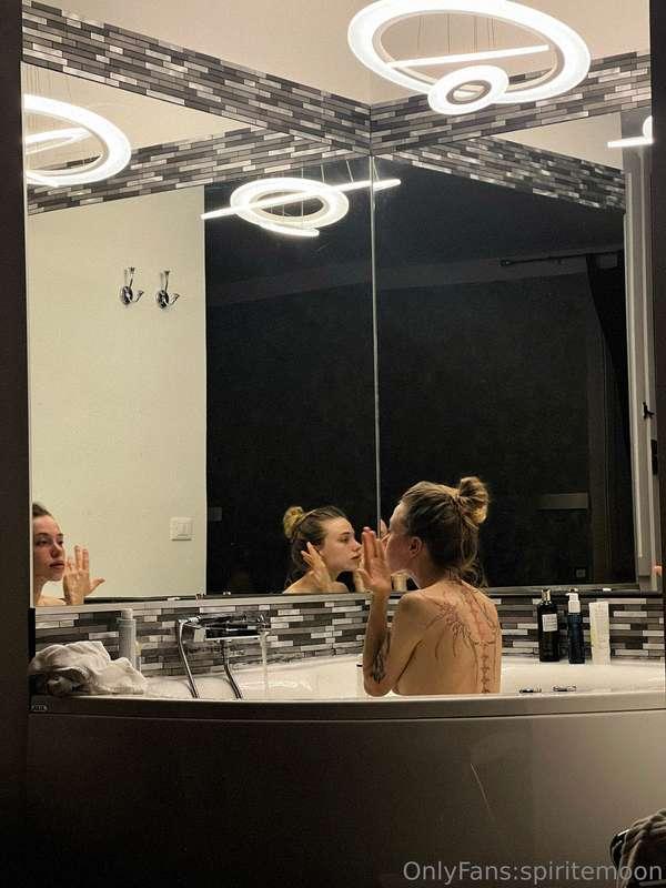 pov: you get in the bathtub and you see my pussy is sad, wha..