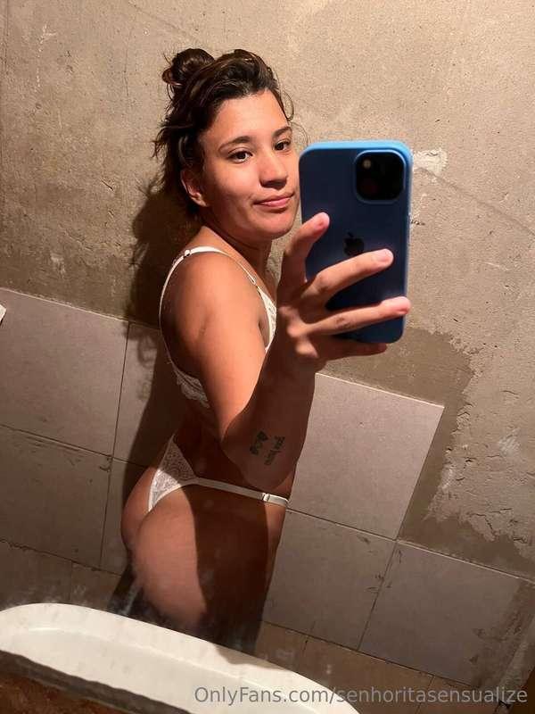 FREE 🔥 FREE 🔥 FREE🔥@bosteraa12Hello love, let's play? Talk t..