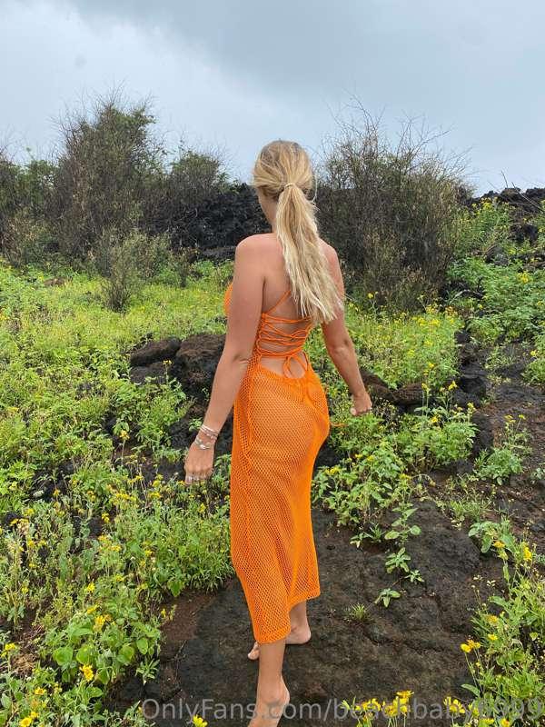 i just love a good see-thru dress hehe... the view from the ..