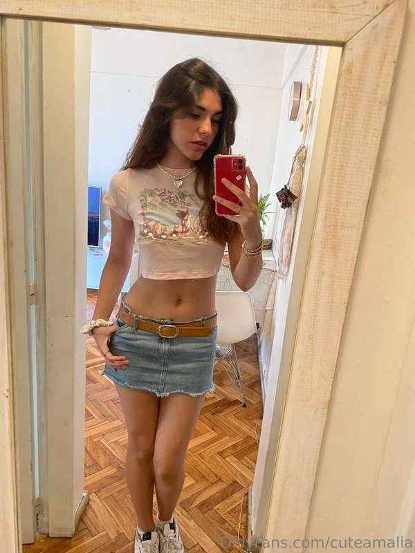 cuteamalia image #0