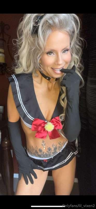 Who doesn’t love a lil anime 🥰😘🙋‍♀️