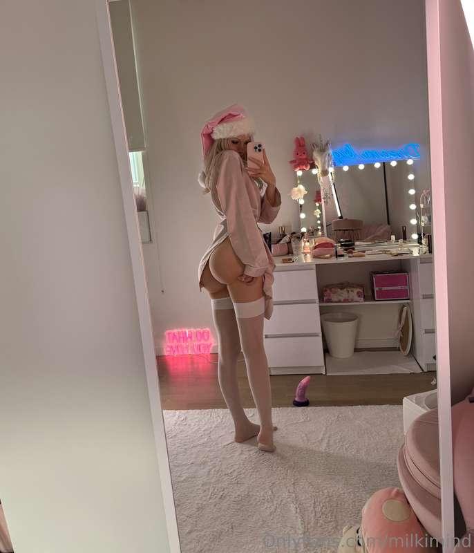 Im ur personal santa today tell me all ur wishes 🎄🍑