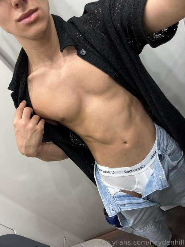 On the train 🚆🤭