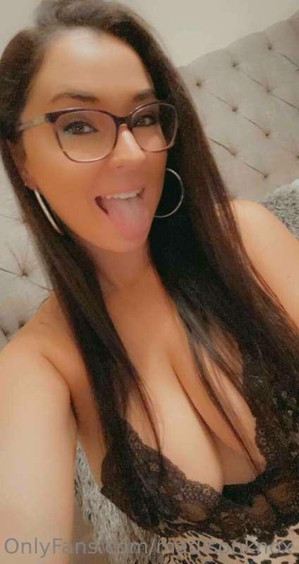 You will love how  I rub this pink pussy for you 😇