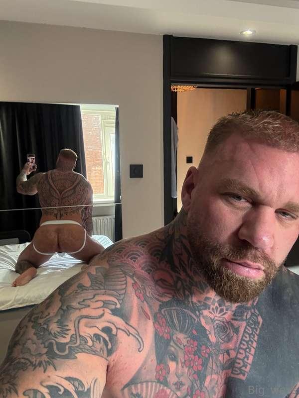 Come and lick my 🍑😈😈😈😈😈