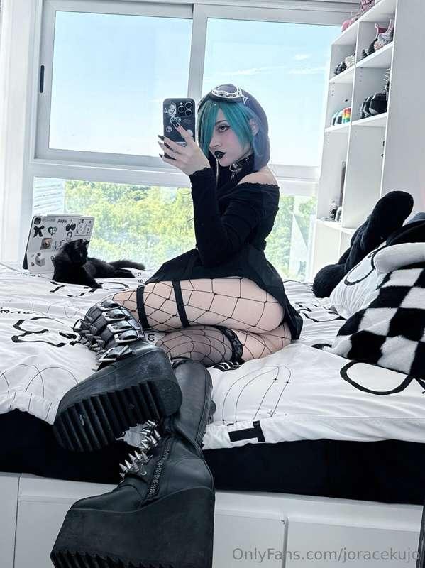 1 o 2?🖤