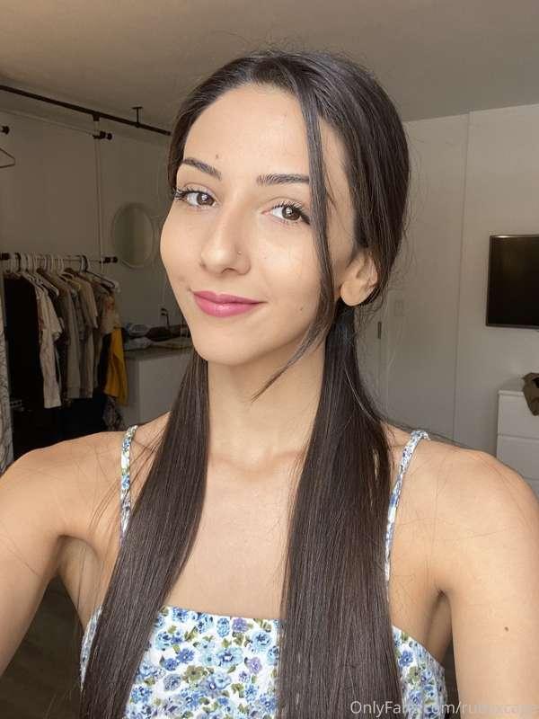 Hi :)