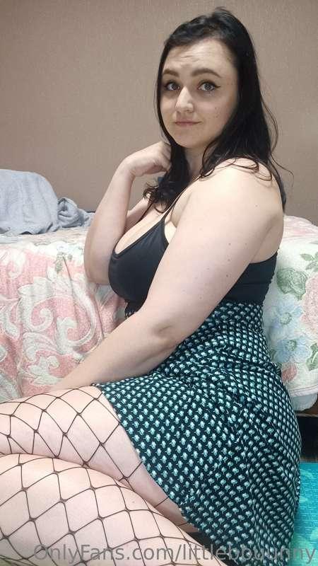 😈I want you to empty your balls on these photos and videos, ..