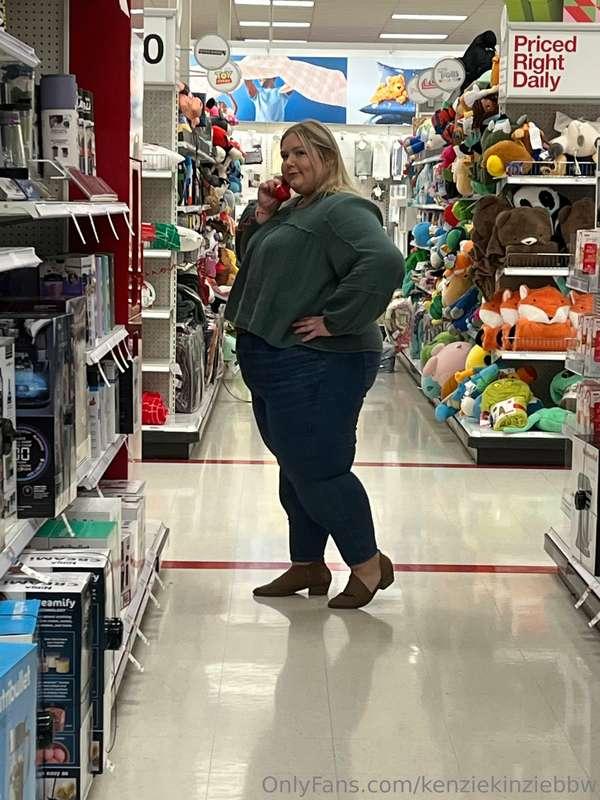 kenziekinziebbw image #1