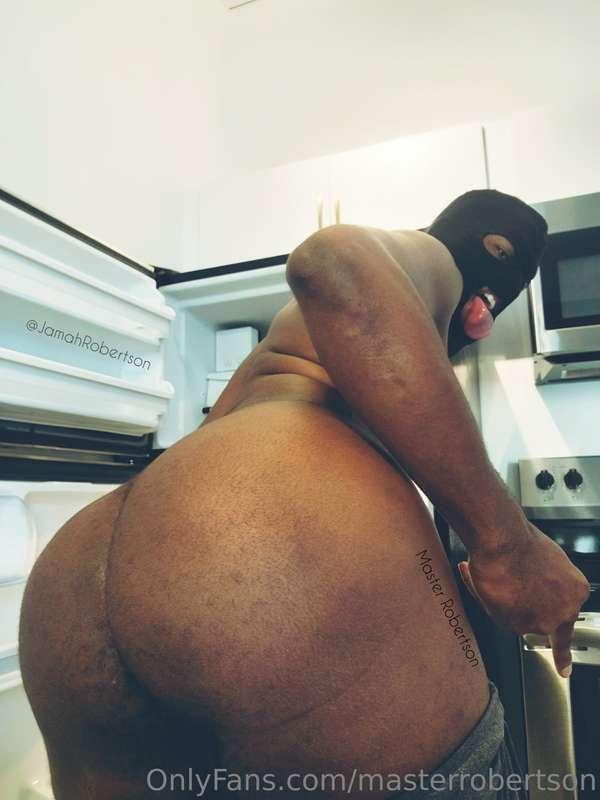 You ever been Butt-Scent marked? 👃🏿👅

Real shit,  I love get..