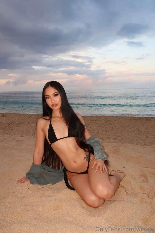 looking like trouble, sitting pretty🔥