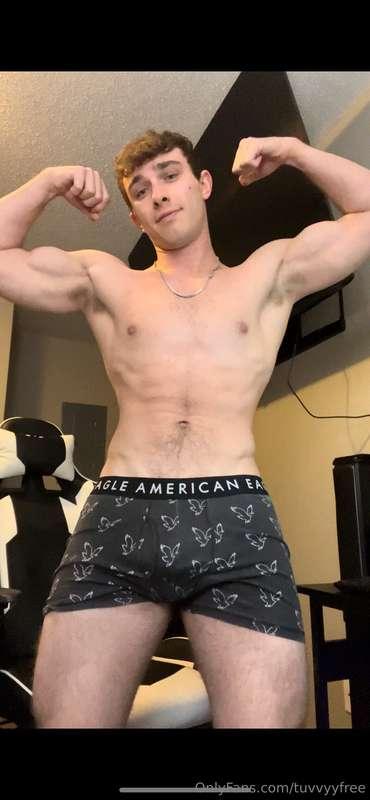 Going live tonight come watch me stroke the fuck out of this..