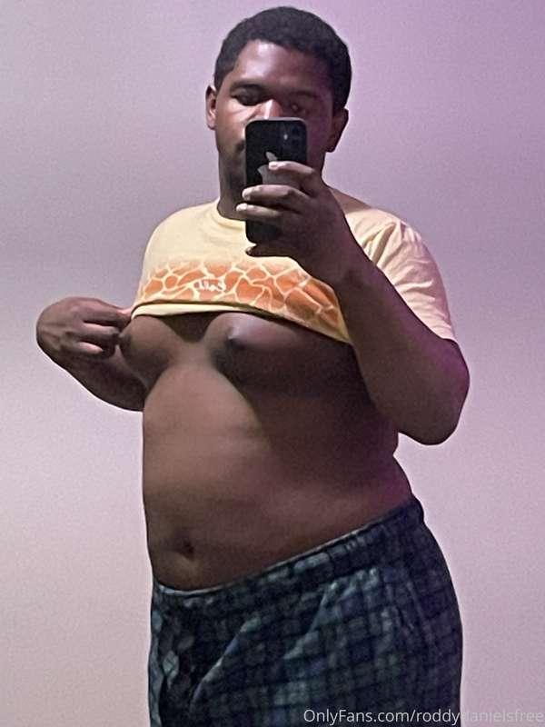 Titties out on Tuesday 🎁