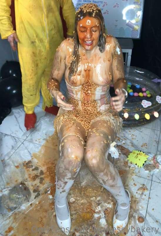 bsmessybakery image #38