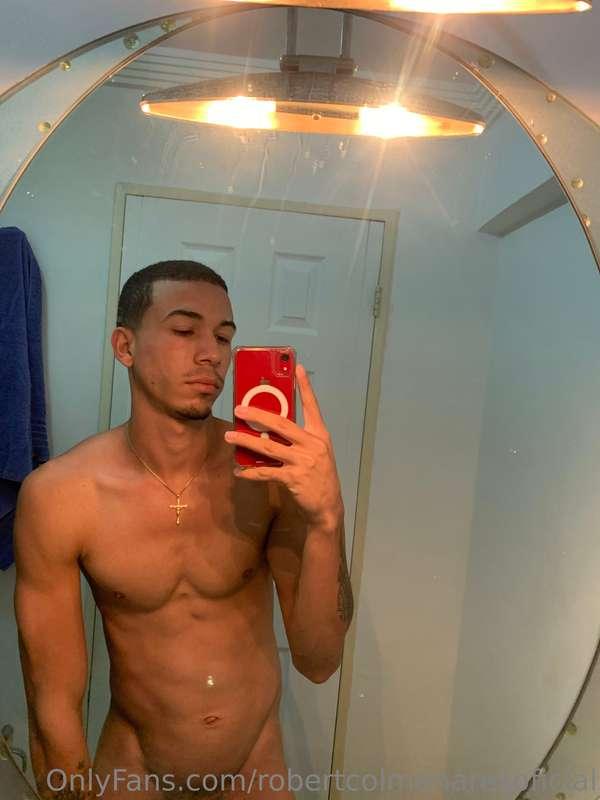😈
