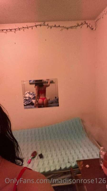 letsgetwettt image #0