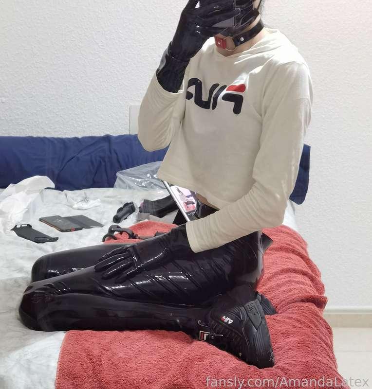 amandalatex image #17