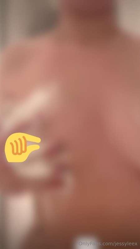 Let’s keep this just between us 😏 $25 and it’s yours.