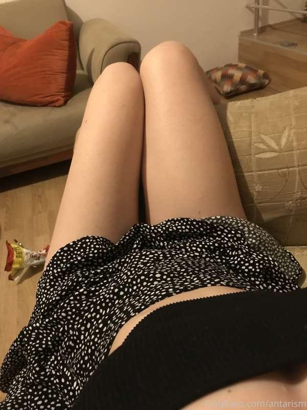 Good girls wear skirt