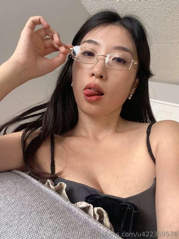 Who wants to see me playing with it with my glasses on?