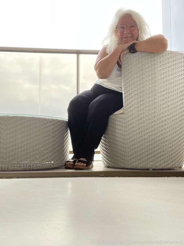 thebumbumbaroness image #3