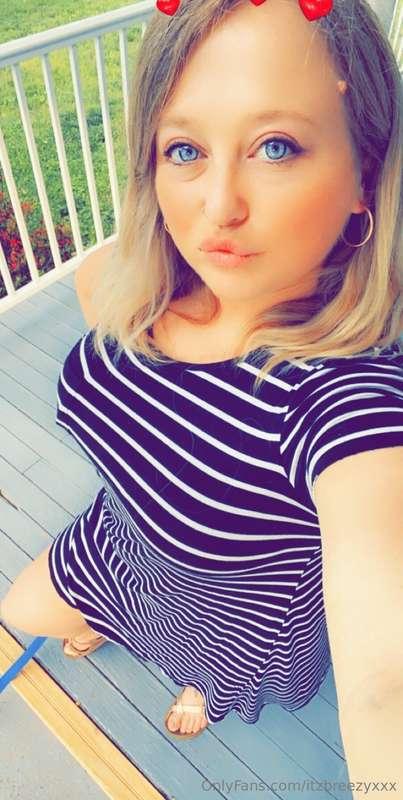 Tell me, do you like me in a dress, or tight jeans better???..