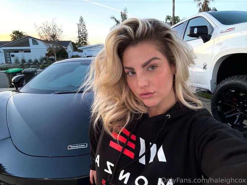 car girl
