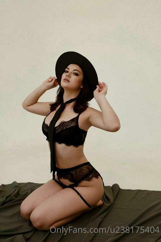 kitty_lacey image #0