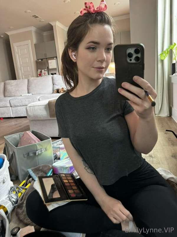 getting ready and taking cute mirror selfies to send to you ..