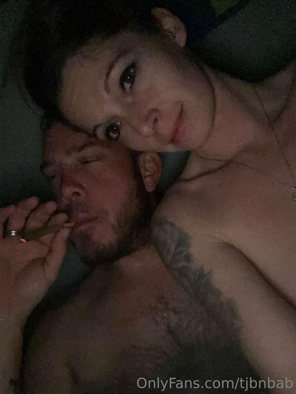 Missing them late nights, summer time, smokin & fuckin out o..