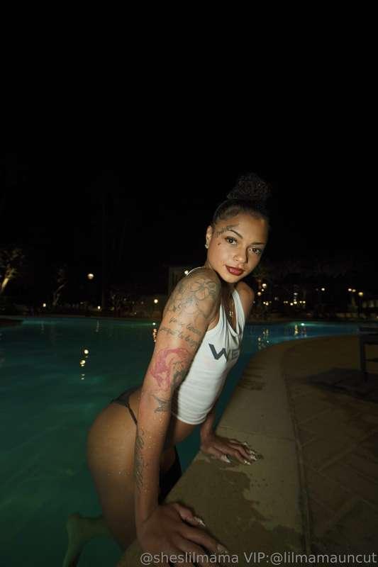 ms.barelylegal main image