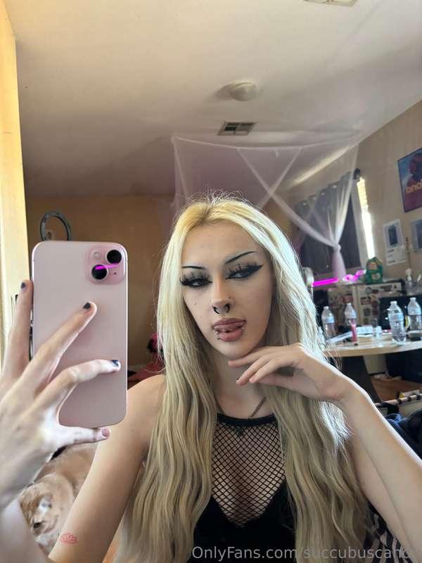 feeling a lil frisky ;)
