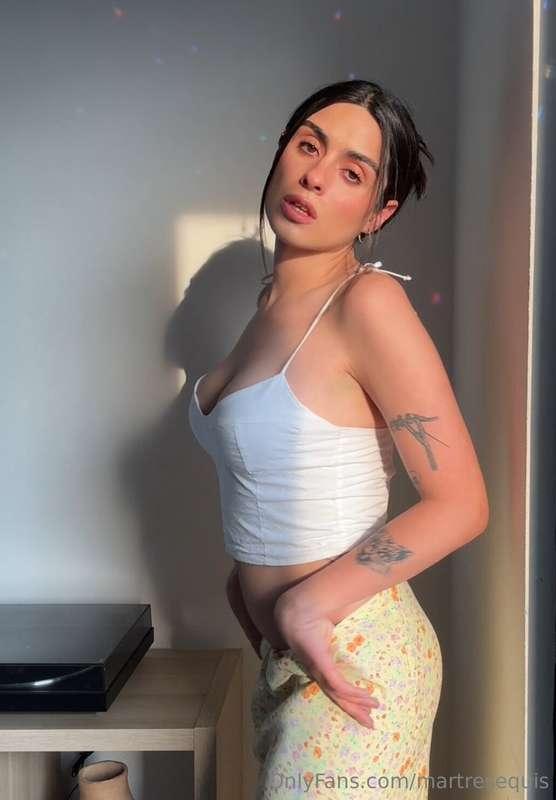 Would you like to schedule a video call?? 😏