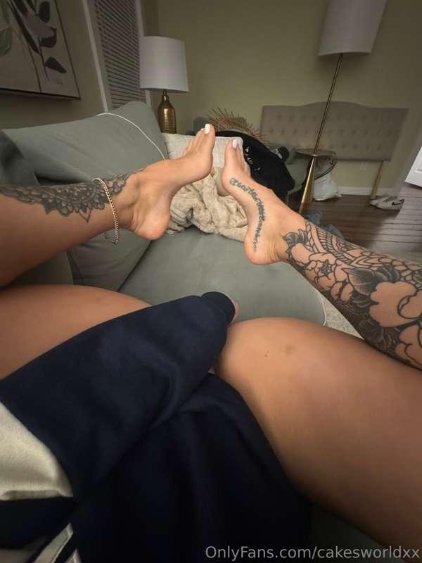 Feet for freeee 🙈🙊