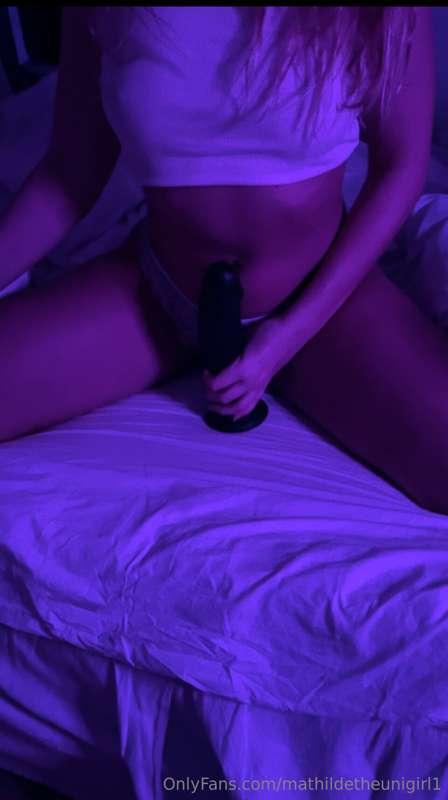 New toy 🍆😇
