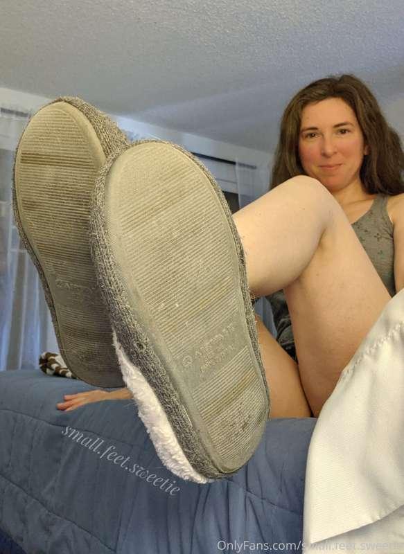 small.feet.sweetie image #1